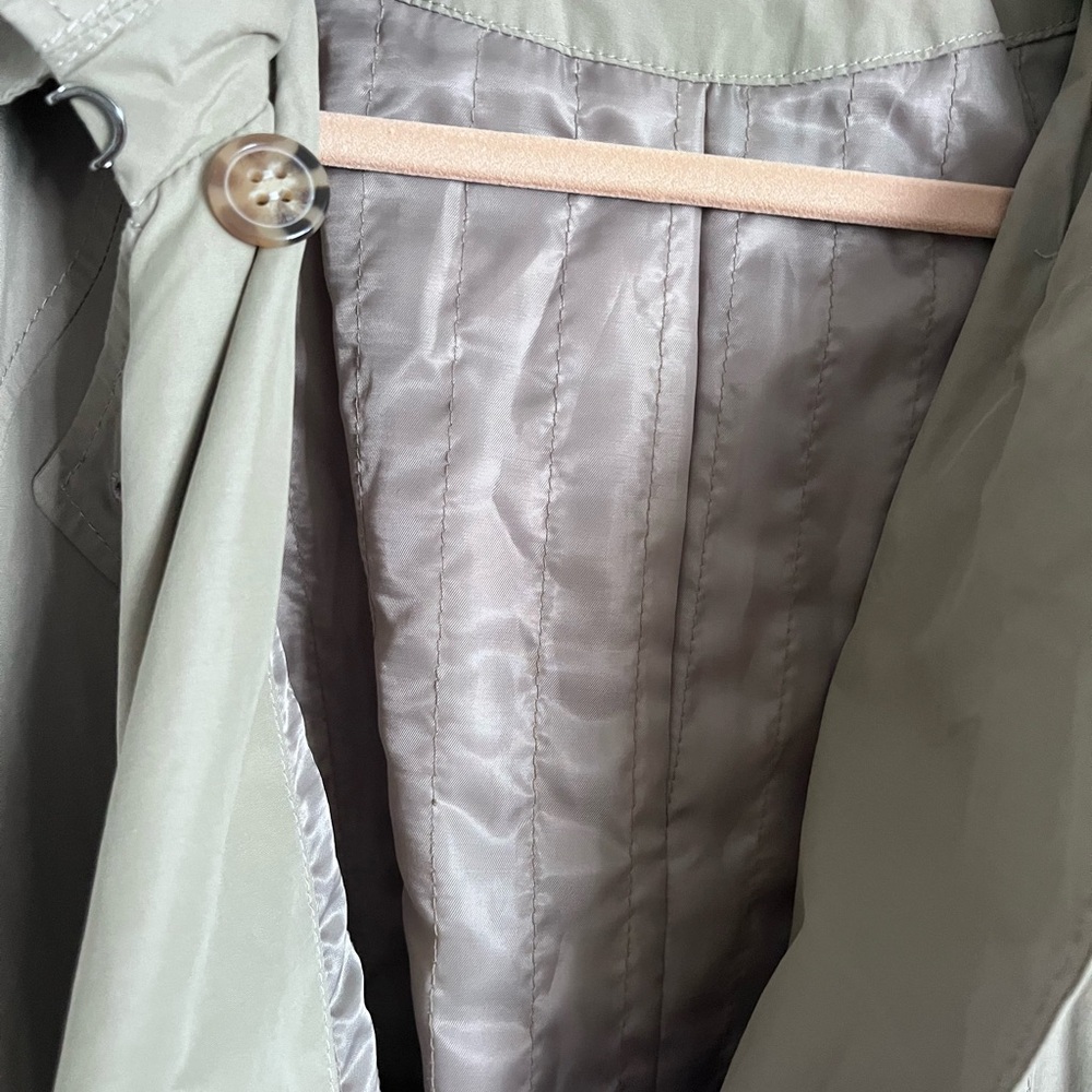 Zara utility jacket size L. Detachable hood, zip front with belt. NWT - Picture 9 of 9